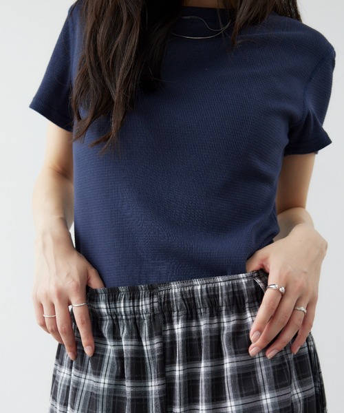 HANNE(アン)の「バックオープンサーマルTEE(Tシャツ/カットソー・レディース・グレー/ネイビー・FREE)」の20枚目の写真