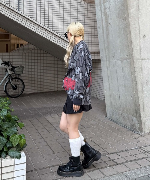sedacle(セダクル)の「アソートサイドプリントロンT(Tシャツ/カットソー・メンズ・ベージュ/ブラック系その他/チャコールグレー・SMALL/MEDIUM/LARGE)」の7枚目の写真