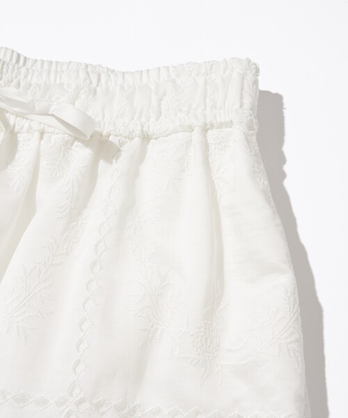 Firsthand（ファーストハンド）の「Firsthand/ファーストハンド スクエア刺繍 ワイドシルエット イージーパンツ / セットアップ対応（その他パンツ・レディース・ホワイト/ブラック・S/M）」の14枚目の写真