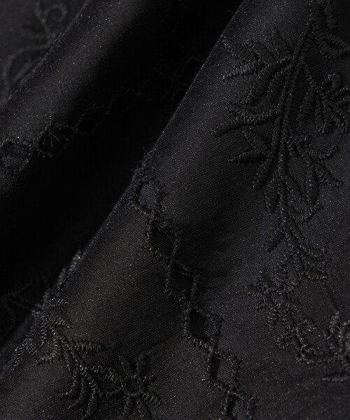 Firsthand（ファーストハンド）の「Firsthand/ファーストハンド スクエア刺繍 ワイドシルエット イージーパンツ / セットアップ対応（その他パンツ・レディース・ホワイト/ブラック・S/M）」の7枚目の写真