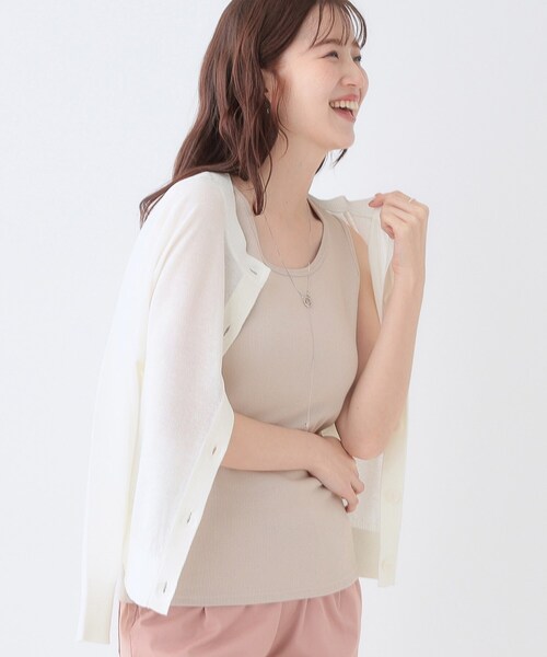 SHOO・LA・RUE(シューラルー)の「【洗える/S-LL】色違いで揃えたい テレコリブタンクトップ(タンクトップ・レディース・ホワイト/ダークグレー/サックスブルー系2/ナチュラル/ホワイト系3/ブラック・01/04/02/03)」の6枚目の写真