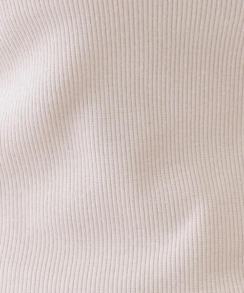 SHOO・LA・RUE(シューラルー)の「【洗える/S-LL】色違いで揃えたい テレコリブタンクトップ(タンクトップ・レディース・ホワイト/ダークグレー/サックスブルー系2/ナチュラル/ホワイト系3/ブラック・01/04/02/03)」の13枚目の写真