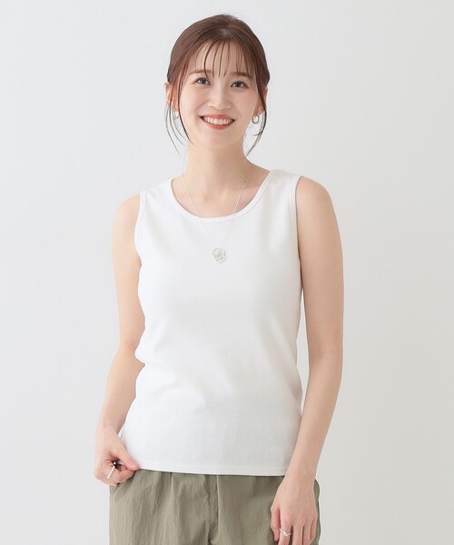 SHOO・LA・RUE(シューラルー)の「【洗える/S-LL】色違いで揃えたい テレコリブタンクトップ(タンクトップ・レディース・ホワイト/ダークグレー/サックスブルー系2/ナチュラル/ホワイト系3/ブラック・01/04/02/03)」の10枚目の写真