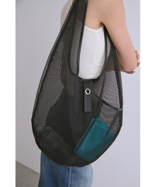 un/neu(アンノイ)の「シアーメッシュラウンドバッグ / シースルートート(トートバッグ・レディース・ブラック/ブルー・FREE)」の10枚目の写真