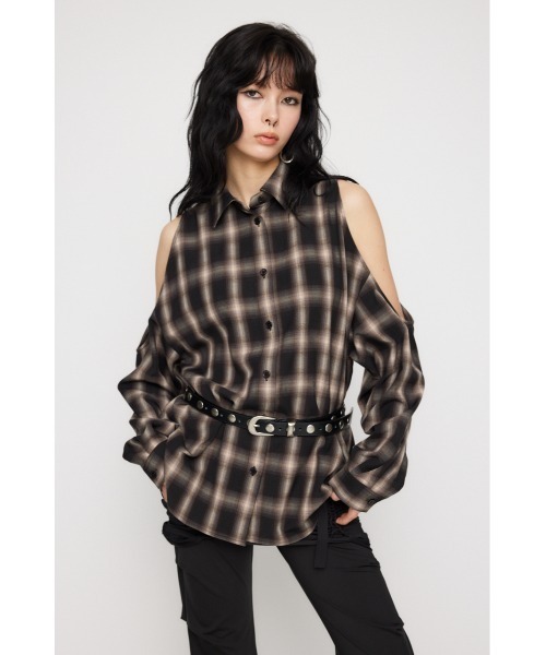 LAGUA GEM(ラグアジェム)の「SHOULDER OPEN CHECK シャツ(シャツ/ブラウス・レディース・ブラック/ブラウン・FREE)」の8枚目の写真