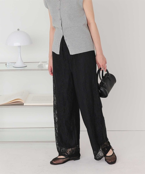 titivate(ティティベイト)の「花柄レースイージーパンツ(その他パンツ・レディース・オフホワイト/ブラック/ブラウン・M/S/SP/L)」の1枚目の写真