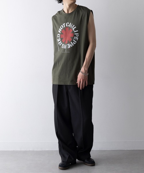 ROCK-OFF（ロックオフ）の「【ROCK-OFF】NIRVANA / RED HOT CHILI PEPPERS TANK Tee（Tシャツ/カットソー・メンズ・カーキ/カーキ系2/ネイビー・XL/L）」の6枚目の写真
