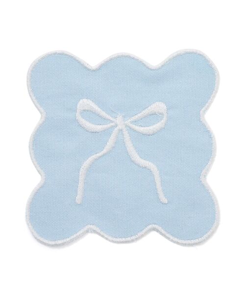 Francfranc（フランフラン）の「刺繍リボン コースター ブルー（ランチョンマット/テーブルウェア・レディース・ブルー・FREE）」の2枚目の写真