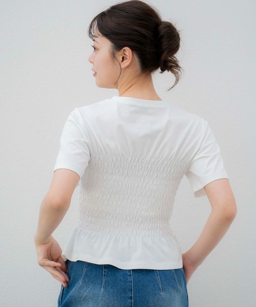 NOELA(ノエラ)の「シャーリングTEEシャツ(Tシャツ/カットソー・レディース・ライトグリーン/ブラック/オフホワイト・フリー)」の12枚目の写真