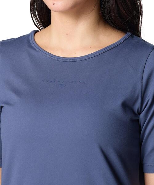 UNDER ARMOUR(アンダーアーマー)の「UAメリディアン ショートスリーブ ドレス(ライフスタイル/レディース)(Tシャツ/カットソー・レディース・チャコールグレー・M/L/XL/S)」の3枚目の写真