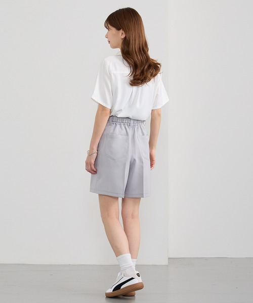 NICOLE CLUB(ニコル クラブ)の「ネクタイ付き2way刺繍ブラウス(シャツ/ブラウス・レディース・オフホワイト/サックスブルー/ピンク/チャコール・MEDIUM)」の11枚目の写真
