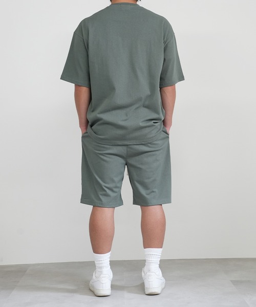 BASIS(ベイシス)の「SANDER LAND 9.1ozマグナムウェイト 無地 ビッグシルエット 半袖Tシャツ(Tシャツ/カットソー・メンズ・ブラック/グレー/セージグリーン・MEDIUM/LARGE/X-LARGE)」の19枚目の写真