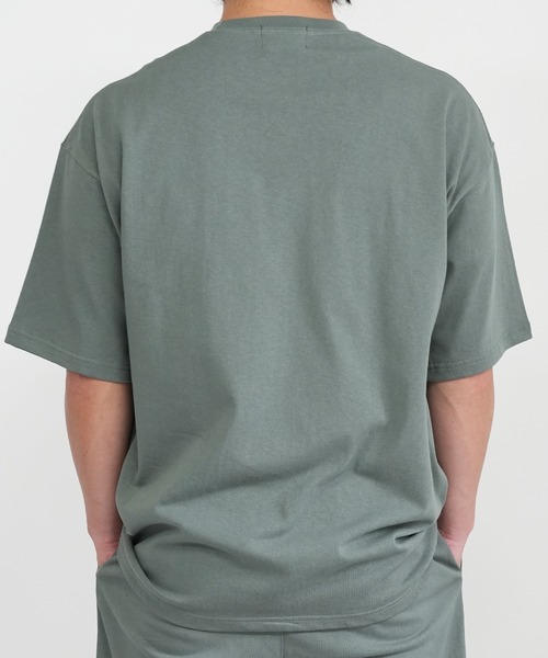 BASIS(ベイシス)の「SANDER LAND 9.1ozマグナムウェイト 無地 ビッグシルエット 半袖Tシャツ(Tシャツ/カットソー・メンズ・ブラック/グレー/セージグリーン・MEDIUM/LARGE/X-LARGE)」の20枚目の写真