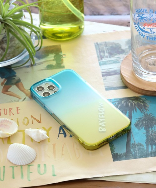 BAYFLOW(ベイフロー)の「BFグラデーションiPhoneケース(13/14)(スマホケース/カバー・レディース・ブルー/ピンク・0)」の2枚目の写真