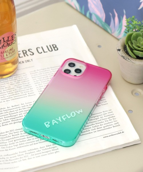 BAYFLOW(ベイフロー)の「BFグラデーションiPhoneケース(13/14)(スマホケース/カバー・レディース・ブルー/ピンク・0)」の4枚目の写真