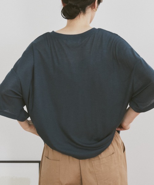 MERLOT(メルロー)の「レタリングロゴ刺繍オーバーサイズシアーT(Tシャツ/カットソー・レディース・ピンク/ネイビー/グレー・FREE)」の15枚目の写真