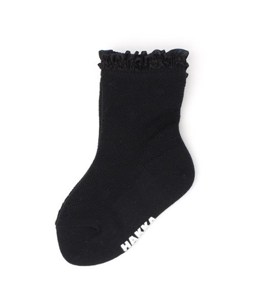 HAKKA BABY（ハッカベビー）の「[ベビー]メッシュ編みフリルテープ付きソックス（ソックス/靴下・キッズ・ブラック/ホワイト・SMALL/MEDIUM）」の2枚目の写真