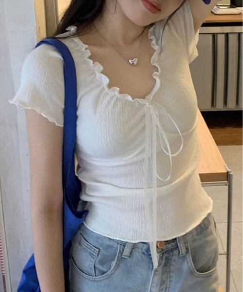 kirakiraShop(キラキラショップ)の「フロント リボン ギャザー デザイン Tシャツ(ニット/セーター・レディース・ベージュ/ホワイト/ピンク/グレー/ブルー・FREE)」の7枚目の写真