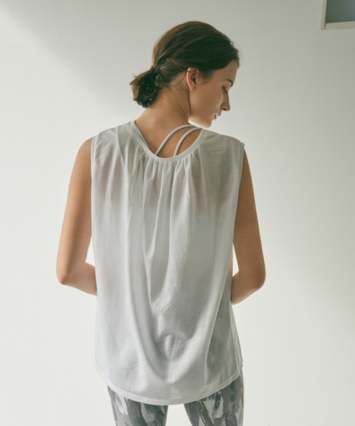 Julier Yoga and Relax（ジュリエヨガアンドリラックス）の「Julier ロイヤルクロス天竺タンクトップ（タンクトップ・レディース・ホワイト/ネイビー/オレンジ・FREE）」の6枚目の写真