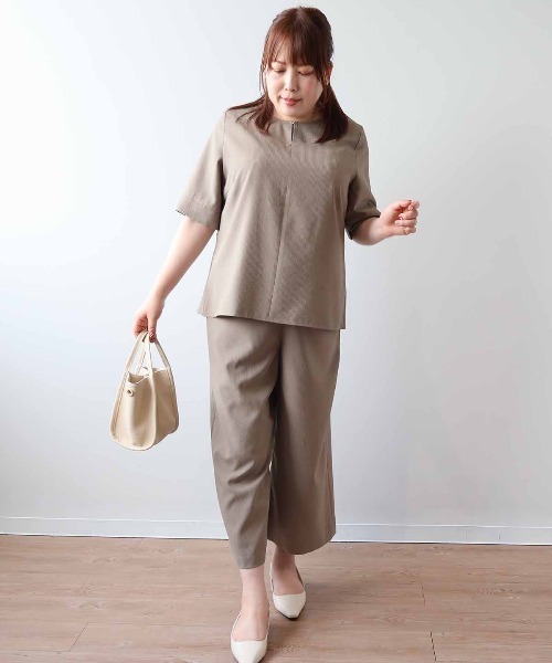 fleur by mint breeze(フルールバイミントブリーズ)の「【セットアップ】【イージーケア・吸水速乾】【L~5L 大きいサイズ】ドライサッカーワイドパンツ 春夏(その他パンツ・レディース・ネイビー/カーキ・LL/3L/4L/5L)」の3枚目の写真