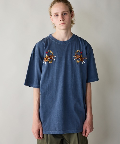 rehacer(レアセル)の「rehacer : Loop Tiger Pigment Dye T-shirt / ループタイガーピグメントダイ Tシャツ(Tシャツ/カットソー・メンズ・ブラック/ネイビー/レッド・SMALL/MEDIUM/LARGE/X-LARGE)」の6枚目の写真