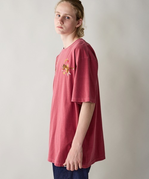 rehacer(レアセル)の「rehacer : Loop Tiger Pigment Dye T-shirt / ループタイガーピグメントダイ Tシャツ(Tシャツ/カットソー・メンズ・ブラック/ネイビー/レッド・SMALL/MEDIUM/LARGE/X-LARGE)」の14枚目の写真