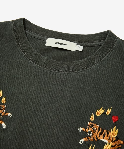 rehacer(レアセル)の「rehacer : Loop Tiger Pigment Dye T-shirt / ループタイガーピグメントダイ Tシャツ(Tシャツ/カットソー・メンズ・ブラック/ネイビー/レッド・SMALL/MEDIUM/LARGE/X-LARGE)」の18枚目の写真