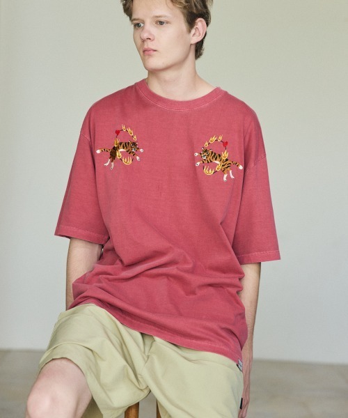 rehacer(レアセル)の「rehacer : Loop Tiger Pigment Dye T-shirt / ループタイガーピグメントダイ Tシャツ(Tシャツ/カットソー・メンズ・ブラック/ネイビー/レッド・SMALL/MEDIUM/LARGE/X-LARGE)」の22枚目の写真