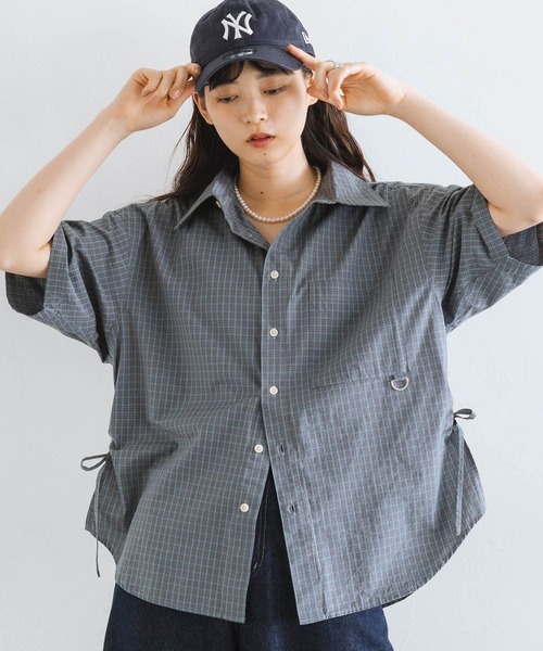 RAGEBLUE（レイジブルー）の「サイドリボンアソートオーバーシャツ（シャツ/ブラウス・レディース・ダークグレー/イエロー/ピンク/ブラック系/グレー系・FREE）」の4枚目の写真