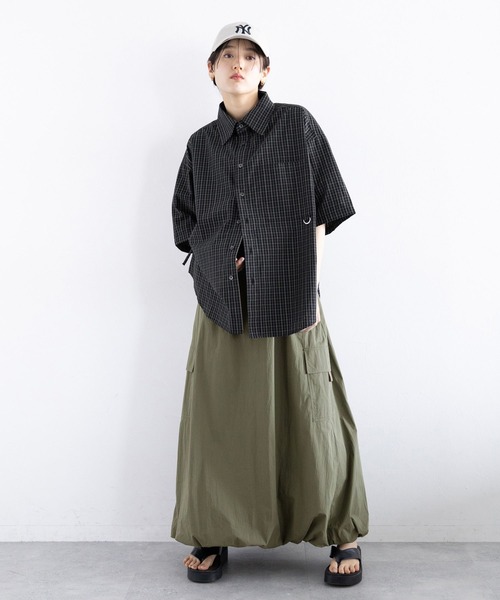 RAGEBLUE（レイジブルー）の「サイドリボンアソートオーバーシャツ（シャツ/ブラウス・レディース・ダークグレー/イエロー/ピンク/ブラック系/グレー系・FREE）」の19枚目の写真