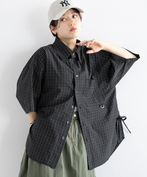 RAGEBLUE（レイジブルー）の「サイドリボンアソートオーバーシャツ（シャツ/ブラウス・レディース・ダークグレー/イエロー/ピンク/ブラック系/グレー系・FREE）」の21枚目の写真