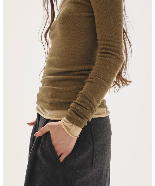 TODAYFUL（トゥデイフル）の「Powdery Turtle Tops（Tシャツ/カットソー・レディース・キナリ/クリーム/ブラック/スカイブルー・FREE）」の16枚目の写真