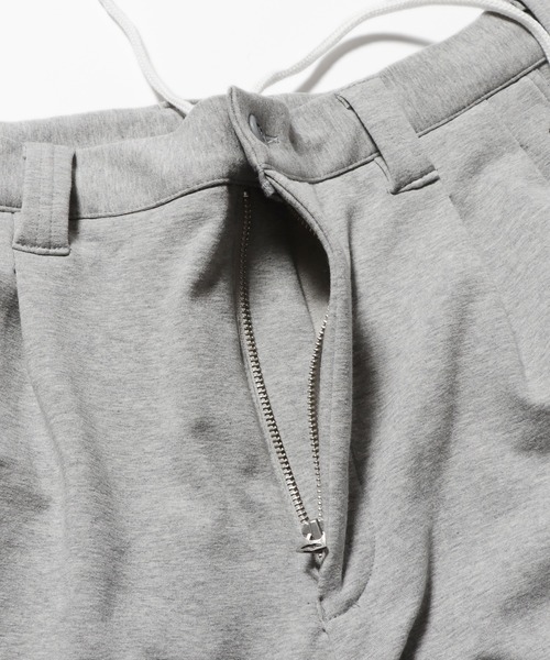 mocT(モクティー)の「mocT/モクティ STRETCH FLEECE 2TUCK SHORTS ストレッチフリース2タックショーツ ハーフパンツ(その他パンツ・レディース・ホワイト/ヘザーグレー・XL)」の21枚目の写真