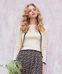 TOCCA（トッカ）の「RESONATE プルオーバー（ニット/セーター）」