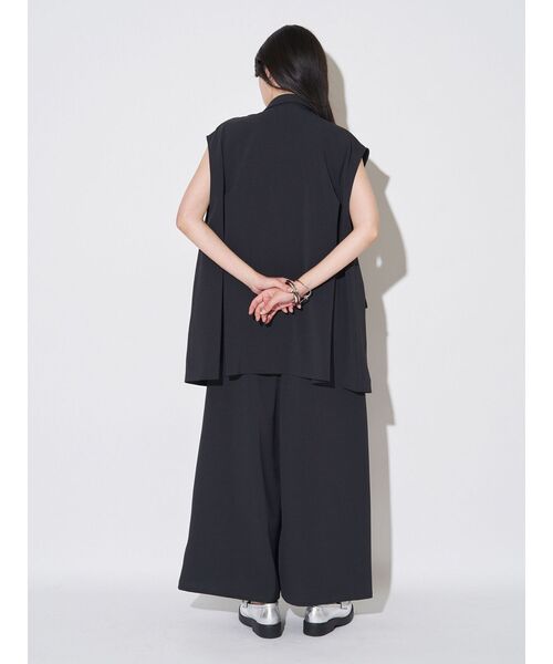 ELENDEEK（エレンディーク）の「リラクシーテーラードジレ【セットアップ対応】（テーラードジャケット・レディース・ブラウン/アイボリー/チャコールグレー・FREE）」の20枚目の写真