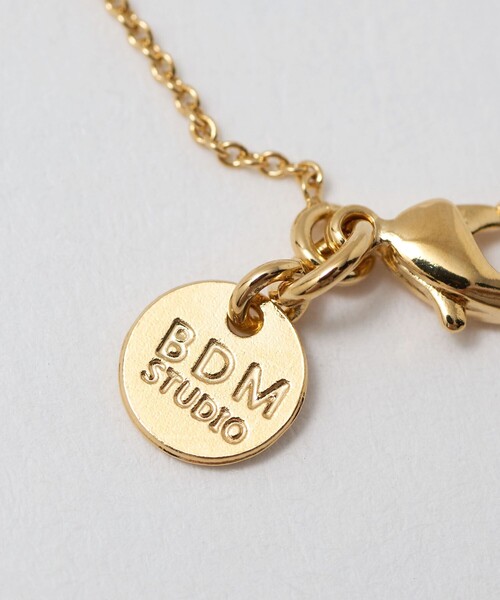 EMMEL REFINES（エメルリファインズ）の「＜BDM STUDIO＞クリアポイントバー ネックレス＜Select by EMMEL REFINES＞（ネックレス・レディース・ゴールド・FREE）」の5枚目の写真