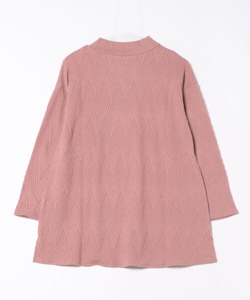 BELLUNA PLUS（ベルーナ）の「ふんわりジャカードハイネックチュニック（チュニック・レディース・アイボリー/ブルーグレー/ネイビー/ピンク・MEDIUM/X-LARGE/LARGE）」の22枚目の写真