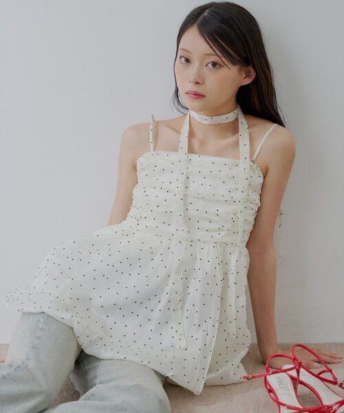 Chico（チコ）の「【WEB限定】ドットチュールペプラムブラウス