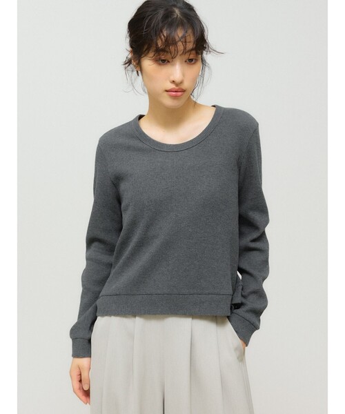 MIDIUMISOLID(ミディウミソリッド)の「MIDIUMISOLID for Ladies Uネックワッフルプルオーバー(Tシャツ/カットソー・レディース・グレー/ブラック/キナリ・FREE)」の2枚目の写真