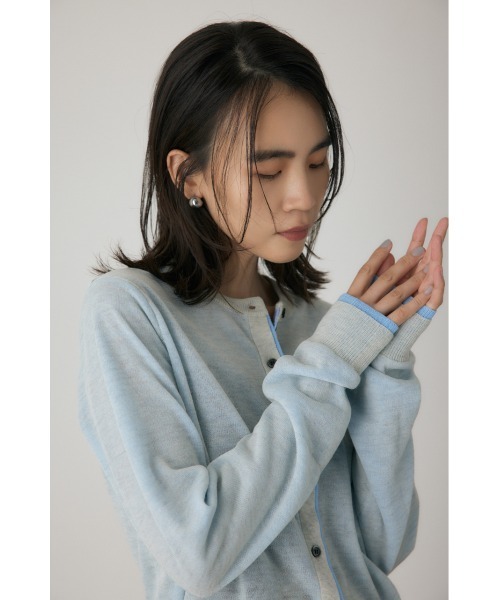 crie conforto(クリーコンフォルト)の「シアーレイヤードカーディガン 秋服 / 冬服 / 長袖 / 羽織り(カーディガン/ボレロ・レディース・ブラック/ライトブルー/パープル・FREE)」の7枚目の写真