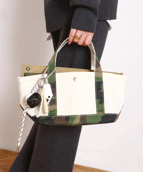 AP STUDIO(エーピーストゥディオ)の「【CAPELO/カペロ】MINI TOTE BAG WITH POUCH(トートバッグ・レディース・パープル/グリーン/レッド/カーキ・FREE)」の7枚目の写真