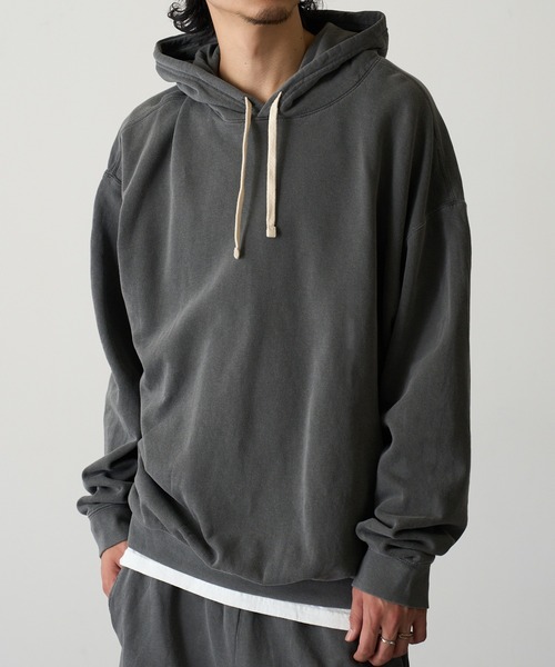 comfort colors(コンフォートカラーズ)の「【COMFORT COLORS】6.4oz ガーメントダイフードスウェット ピグメント加工 裏起毛 CC1467 MURS(パーカー・メンズ・アイボリー/ブラック/ピンク/ブルー・S/L/XL/M)」の13枚目の写真