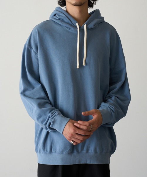 comfort colors(コンフォートカラーズ)の「【COMFORT COLORS】6.4oz ガーメントダイフードスウェット ピグメント加工 裏起毛 CC1467 MURS(パーカー・メンズ・アイボリー/ブラック/ピンク/ブルー・S/L/XL/M)」の20枚目の写真