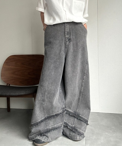 CREARE -LINO-（クレアーレリノ）の「裾フリンジデニム（デニムパンツ・メンズ・ブルー系その他/ブラック系その他2/ブルー系その他2/ブラック系その他・S/M/L）」の5枚目の写真