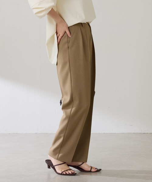 COLLAGE GALLARDAGALANTE（コラージュガリャルダガランテ）の「ウールライクテーパードパンツ/セットアップ可（その他パンツ・レディース・ベージュ/ネイビー/ブルー・0/1）」の9枚目の写真