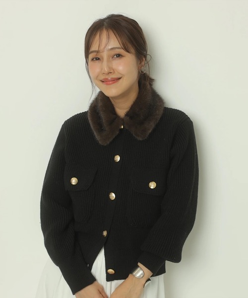 Apuweiser-riche（アプワイザーリッシェ）の「衿ファーニットブルゾン（ニット/セーター・レディース・レッド/ブラウン/ホワイト/ブラック・2/1）」の8枚目の写真