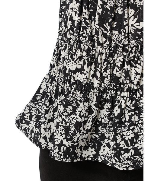 Mila Owen（ミラオーウェン）の「ラッフルシャーリングギャザートップス（Tシャツ/カットソー・レディース・ダークブラウン/ライトブルー/その他・1/0）」の17枚目の写真