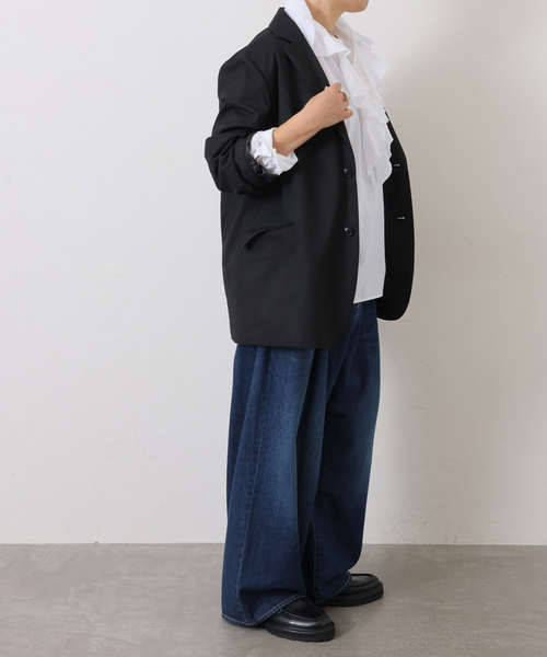 JOURNAL STANDARD LUXE（ジャーナルスタンダード　ラックス）の「ラッフルフリルプルオーバーシャツ（シャツ/ブラウス・レディース・ブラック/ホワイト・FREE）」の11枚目の写真