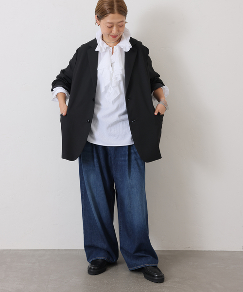 JOURNAL STANDARD LUXE（ジャーナルスタンダード　ラックス）の「ラッフルフリルプルオーバーシャツ（シャツ/ブラウス・レディース・ブラック/ホワイト・FREE）」の12枚目の写真