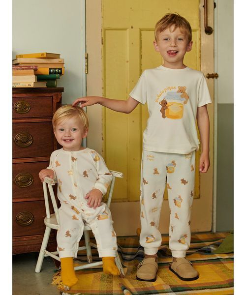 gelato pique（ジェラートピケ）の「【KIDS】はちみつベア柄ワンポイントTシャツ（ルームウェア/パジャマ・キッズ・オフホワイト・90/100/110/120）」の22枚目の写真